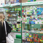 psiholog-rasskazal-pochemu-osenju-ljudi-sklonny-skupat-nenuzhnye-lekarstva-40364e1