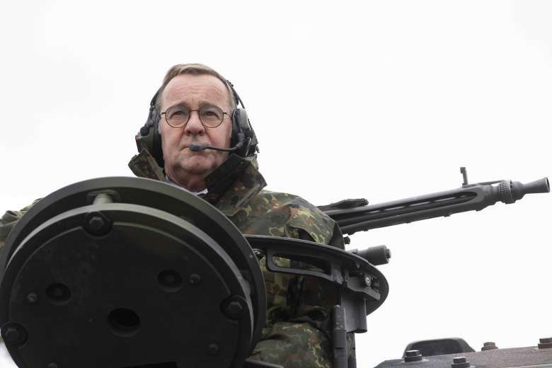 poslednee-mirnoe-leto-v-germanii-skazali-kogda-nato-napadet-na-rossiju-ce967f2
