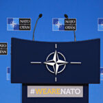 skoro-umret-na-zapade-pohoronili-nato-ed558c7