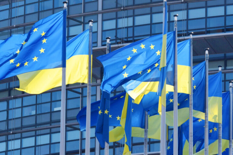 v-es-objasnili-chto-meshaet-ukraine-vstupit-v-obedinenie-d5c0a89