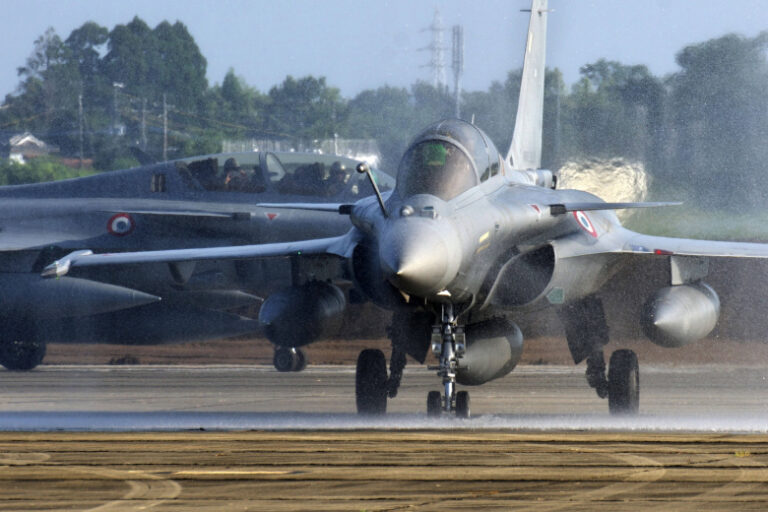 voenekspert-rasskazal-kak-vsu-mogut-ispolzovat-francuzskie-rafale-005c2a3