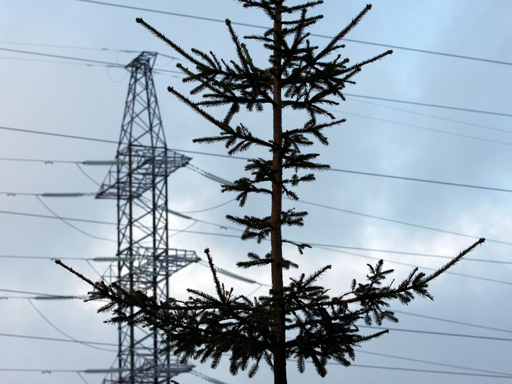 v-erevane-gorit-elektropodstancija-852df98.jpg